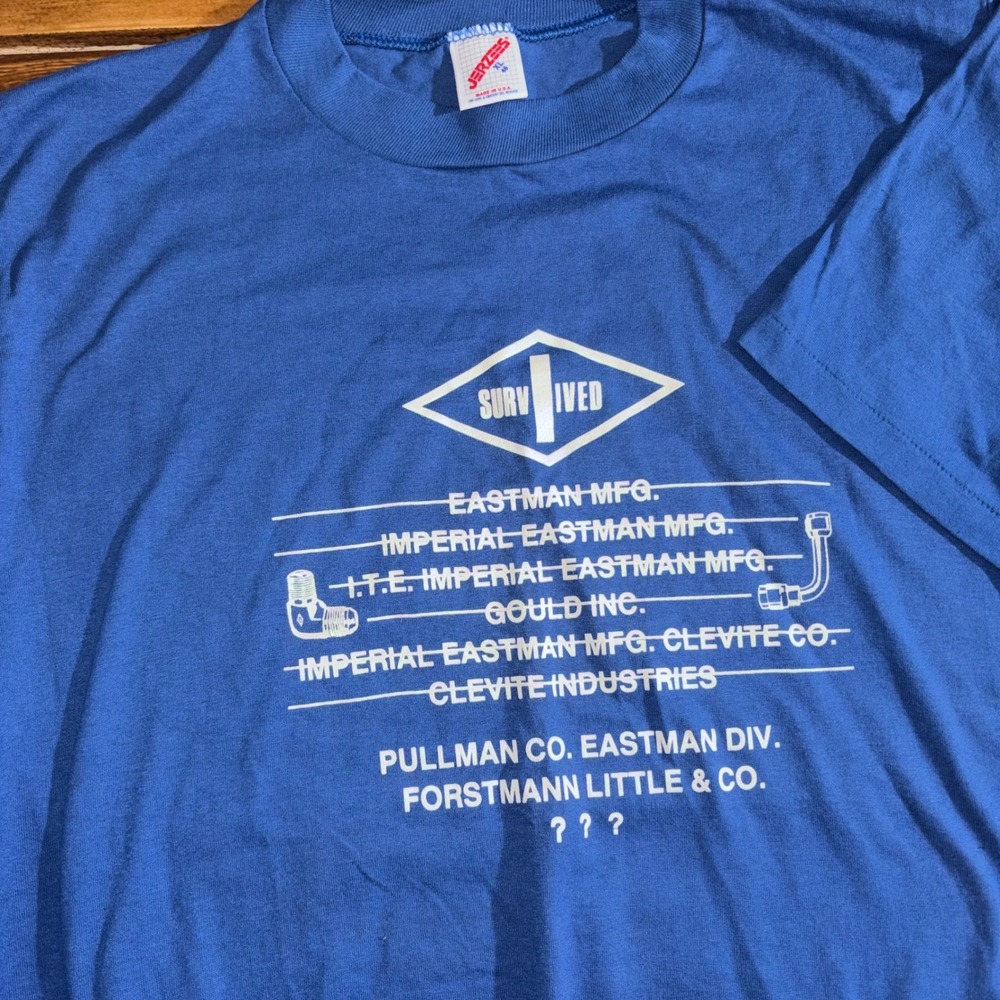 Vintage Eastman Mfg T Shirt Men's XL Blue Industrial Plumbing Pipe Fitting USA